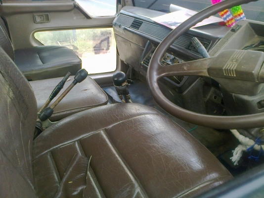 MITSUBISHI FUSO FN527 - 190 HP 6D16 MA รถหางปลาสิบล้อ 2 เพลา ช่วงล่างเต็มคัชซีสวยมากๆไม่มีบวม ยาง 10 เส้นสภาพ 80\% ลาก SK-200 ได้สบาย มีหางไฮดรอลิกส์ขึ้นรถเกี่ยวให้ครบพร้อม เครื่องเดิมเกียร์เดิมไม่มีเยิ้ม หัวบางลายสวย เพาเวอร์ ทริ๊ปฟี้ครบ เอกสารทะเบียนครบไ MITSUBISHI FUSO FN527 - 190 HP 6D16 MA รถหางปลาสิบล้อ 2 เพลา ช่วงล่างเต็มคัชซีสวยมากๆไม่มีบวม ยาง 10 เส้นสภาพ 80\% ลาก SK-200 ได้สบาย มีหางไฮดรอลิกส์ขึ้นรถเกี่ยวให้ครบพร้อม เครื่องเดิมเกียร์เดิมไม่มีเยิ้ม หัวบางลายสวย เพาเวอร์ ทริ๊ปฟี้ครบ เอกสารทะเบียนครบไ