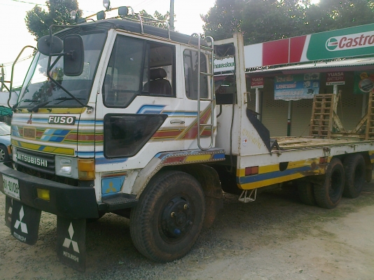 MITSUBISHI FUSO FN527 - 190 HP 6D16 MA รถหางปลาสิบล้อ 2 เพลา ช่วงล่างเต็มคัชซีสวยมากๆไม่มีบวม ยาง 10 เส้นสภาพ 80\% ลาก SK-200 ได้สบาย มีหางไฮดรอลิกส์ขึ้นรถเกี่ยวให้ครบพร้อม เครื่องเดิมเกียร์เดิมไม่มีเยิ้ม หัวบางลายสวย เพาเวอร์ ทริ๊ปฟี้ครบ เอกสารทะเบียนครบไ
