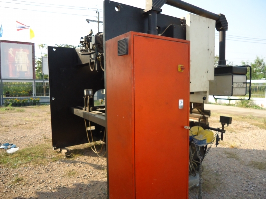 ขายแท่นพับเหล็ก JUNO NCC SFB 1030 ขนาด 100 ตัน X 3 เมตร