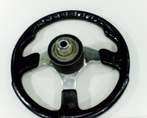 พวงมาลัยรถขนาด 12 นิ้ว ถอดมาจาก ISUZU TFR