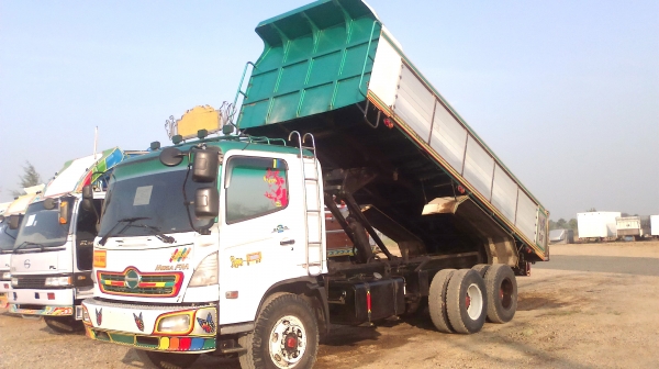 รถสวยสภาพเดิม ราคาถูก