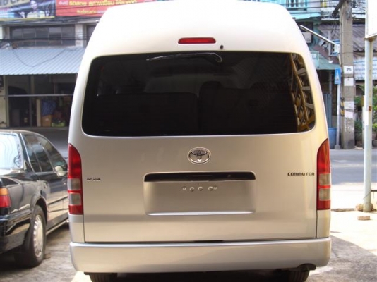 รถตู้commuterหลังคาสูง2.5D4D เบาะหนังVIP4แถว ไฟแนนซ์จัดเต็มFREEดาวน์