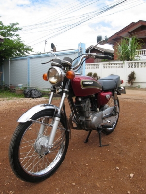 ขายรถ Honda CG125cc. เดิมๆ   มีทะเบียน ตามสภาพพร้อมใช้งาน