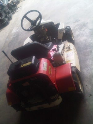 ขายรถตัดหญ้านั่งขับ Orec ขายรถตัดหญ้านั่งขับ Orec