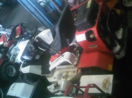 ขายรถตัดหญ้านั่งขับ Orec ขายรถตัดหญ้านั่งขับ Orec