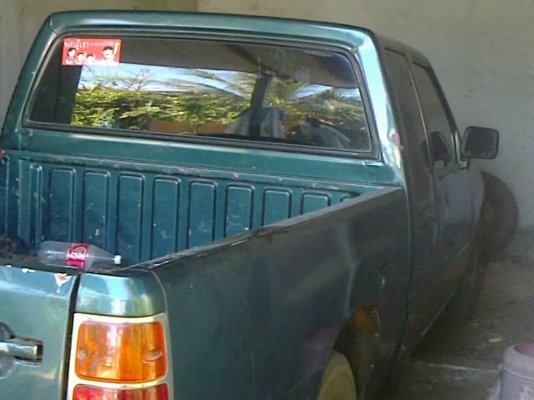 ISUZU TFR มังกรทอง SPACE CAB SL 2.5 MT ปี 34 พวงมาลัยเพาเวอร์ กระจกใส่ระบบไฟฟ้าให้แล้วครบพร้อม รถสีบางดีครับ กระจังหน้าแป๊ะยิ้มอย่างสวย ช่วงล่างคัชซีสวยไม่มีผุ ยางสภาพดี 4 เส้น 60\% ทะเบียนภาษีครบไม่มีขาดพร้อมโอนได้เลยครบ