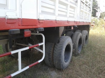 ขายหางพ่วง 3 เพลาแท้ ค่ายพนัส สภาพดี Tel. 088-4501277