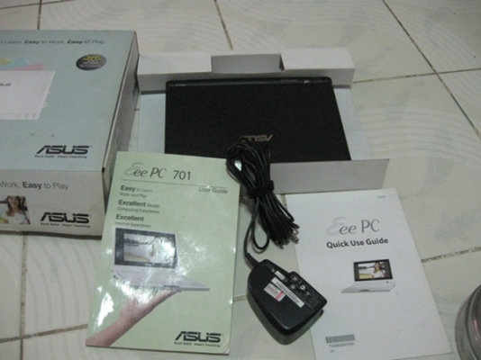 ขายโน้ตบุ๊คตัวเล็ก asus มีกล่อง+คู่มือ ขายโน้ตบุ๊คตัวเล็ก asus มีกล่อง+คู่มือ