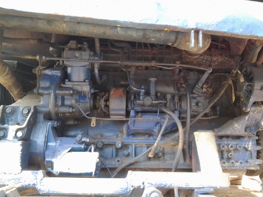 รถเกี่ยวใหญ่อุ้ม 2.9ตัน เครื่อง210 แรง ตัวเดินไดกิ้น22 ปั้มไดกิ้น พร้อมใช้