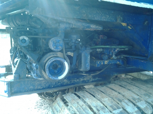 รถเกี่ยวใหญ่อุ้ม 2.9ตัน เครื่อง210 แรง ตัวเดินไดกิ้น22 ปั้มไดกิ้น พร้อมใช้