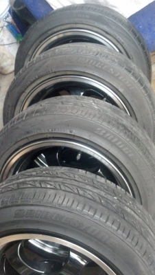 แม็ก 15 หน้า 7.5 หลัง 8.5 พร้อมยางบริดโตน ปลิ้นๆ แม็ก 15 หน้า 7.5 หลัง 8.5 พร้อมยางบริดโตน ปลิ้นๆ