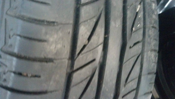 แม็ก 15 หน้า 7.5 หลัง 8.5 พร้อมยางบริดโตน ปลิ้นๆ แม็ก 15 หน้า 7.5 หลัง 8.5 พร้อมยางบริดโตน ปลิ้นๆ