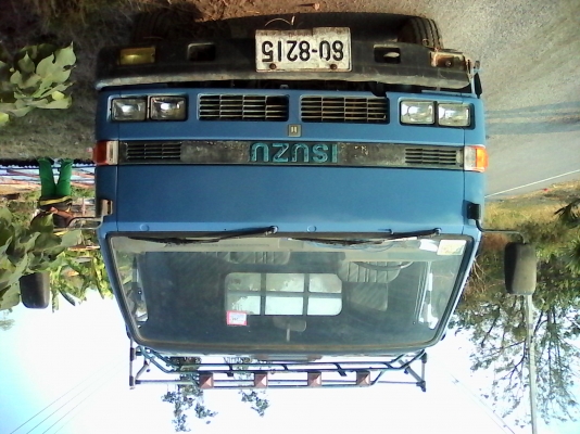 ต้องการขาย6ล้อ