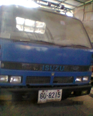 ต้องการขาย6ล้อ