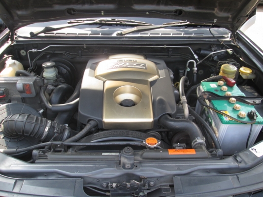 ขาย Isuzu Mu-7 Limited 3.0DDI i-TEQ AT ปี06.