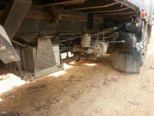 ขายสิบล้อ FM195