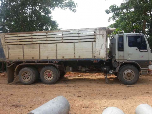 ขายสิบล้อ FM195