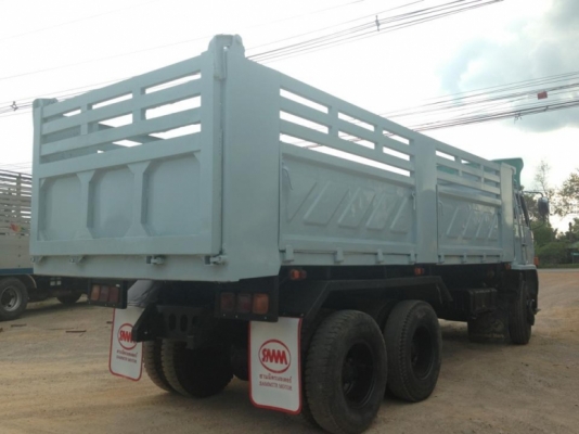 รถบรรทุกสิบล้อ ISUZU 240 แรงม้า สภาพสวย พร้อมใช้งาน เอกสารพร้อมโอน รถบรรทุกสิบล้อ ISUZU 240 แรงม้า สภาพสวย พร้อมใช้งาน เอกสารพร้อมโอน