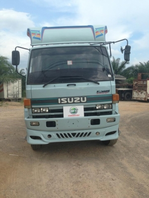 รถบรรทุกสิบล้อ ISUZU 240 แรงม้า สภาพสวย พร้อมใช้งาน เอกสารพร้อมโอน รถบรรทุกสิบล้อ ISUZU 240 แรงม้า สภาพสวย พร้อมใช้งาน เอกสารพร้อมโอน