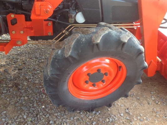 ปัญญาแทรคเตอร์มาแล้ว...จัดมาให้ครับ คูโบต้า L3408 ใบมีดคานบน ผาน6x22 เล่มทะเบียนพร้อม จัดส่ง จ.ชัยภูมิ