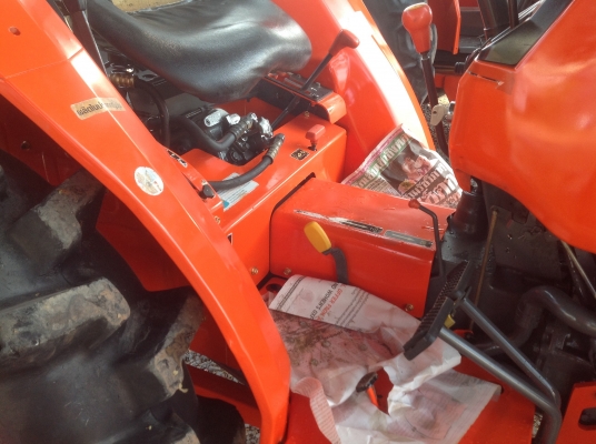 ปัญญาแทรคเตอร์มาแล้ว...จัดมาให้ครับ คูโบต้า L3408 ใบมีดคานบน ผาน6x22 เล่มทะเบียนพร้อม จัดส่ง จ.ชัยภูมิ