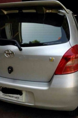 ขาย TOYOTA YARIS รุ่นJ ปี2006 เกียร์ธรรมดา สภาพดี จบที่ราคา 95,000.-