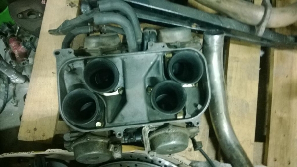 ระเบิด NC30, โช้คหน้า Ducati, ท่อตะแกรง zx