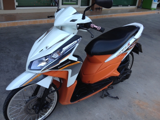 Click i ปี52 เครื่องเดิมดี ชุดสีพอได้ เอกสารครบ ภาษีไม่ขาด