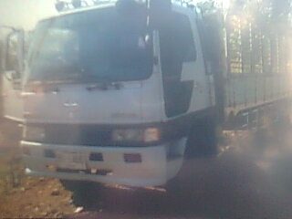 HINO สิงไฮเทค คัชี FD176 เครื่อง 185 ยาว6.2 ม. เบรคกึ่งทิฟี่ ยาง900ขอบ20 HINO สิงไฮเทค คัชี FD176 เครื่อง 185 ยาว6.2 ม. เบรคกึ่งทิฟี่ ยาง900ขอบ20