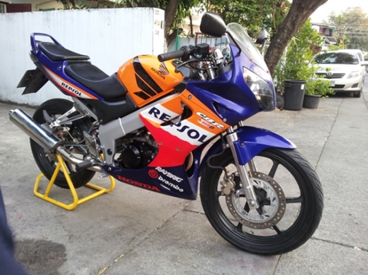 ขาย CBR 150 สวยๆ ราคา 26,500 บาท ราคาต่อรองได้ ส่งได้ทั่วไทย