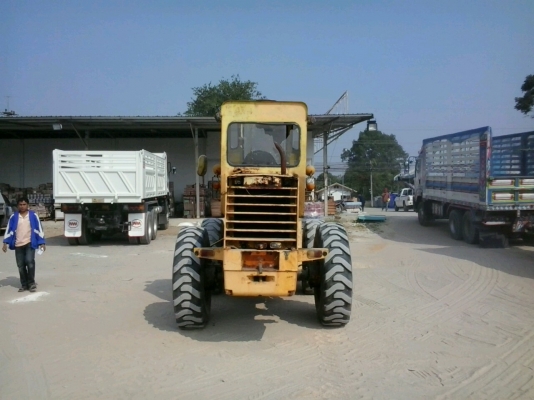 รถตัก TCM 25 STD เช็คใหม่ พร้อมใช้ มีอินวอยซ์