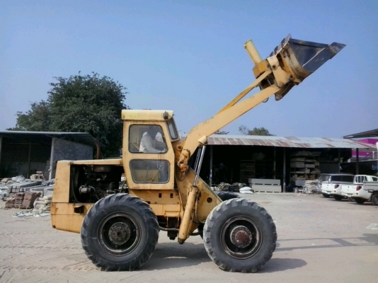 รถตัก TCM 25 STD เช็คใหม่ พร้อมใช้ มีอินวอยซ์