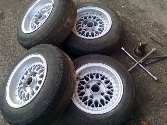 ล้อ13X7.5 ET-6 4/114 1ชุดมียาง ล้อ13X7.5 ET-6 4/114 1ชุดมียาง