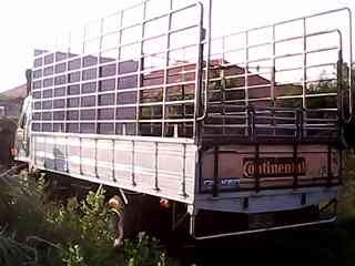 ขายรถ 6 ล้อ กระบะคาร์โก้ ISUZU FSR 175 โบอินเตอร์ ทิปฟี้ เพาเวอร์ รถสวย แอร์ สนใจโทร