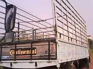 ขายรถ 6 ล้อ กระบะคาร์โก้ ISUZU FSR 175 โบอินเตอร์ ทิปฟี้ เพาเวอร์ รถสวย แอร์ สนใจโทร