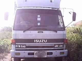 ขายรถ 6 ล้อ กระบะคาร์โก้ ISUZU FSR 175 โบอินเตอร์ ทิปฟี้ เพาเวอร์ รถสวย แอร์ สนใจโทร