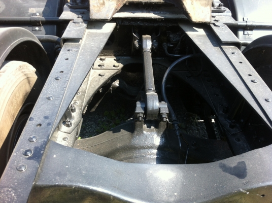 ขายรถหัวลาก 10 ล้อ 2 เพลา HINO PROFIA P11C ปี.49 ราคา รถสวย มี 2 หัว สนใจลองคุยกันครับ