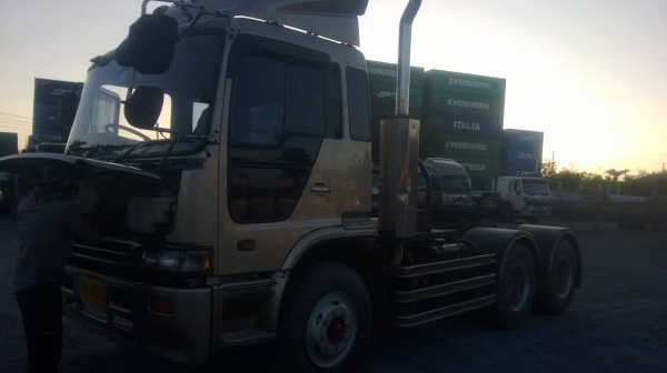 ขายรถหัวลาก 10 ล้อ 2 เพลา HINO PROFIA P11C ปี.49 ราคา รถสวย มี 2 หัว สนใจลองคุยกันครับ