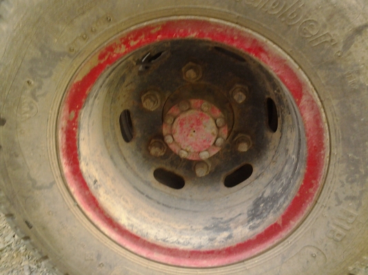 ดัมพ์สามิตร เครื่อง115แรงม้า 4bd1 ยาว4.0ม.กว้าง2.1ม.ใช้งานน้อยfหลัง ดัมพ์สามิตร เครื่อง115แรงม้า 4bd1 ยาว4.0ม.กว้าง2.1ม.ใช้งานน้อยfหลัง