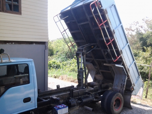 ดัมพ์สามิตร เครื่อง115แรงม้า 4bd1 ยาว4.0ม.กว้าง2.1ม.ใช้งานน้อยfหลัง ดัมพ์สามิตร เครื่อง115แรงม้า 4bd1 ยาว4.0ม.กว้าง2.1ม.ใช้งานน้อยfหลัง