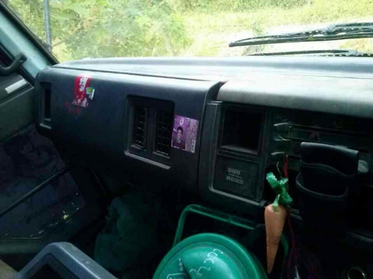 รถอีซูซุ 6 ล้อ รั้ว FTR 175 แรงม้า. สนใจติดต่อ 081 - 6079515 รถอีซูซุ 6 ล้อ รั้ว FTR 175 แรงม้า. สนใจติดต่อ 081 - 6079515