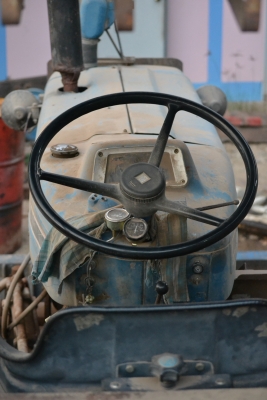 ขายรถไถฟอร์ด 6600 เครื่องดี เกียร์ดี รถสภาพพร้อมใช้