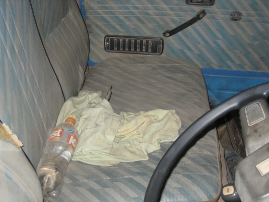 รถดัมพ์เล็ก 6 ล้อ