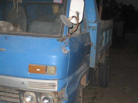 รถดัมพ์เล็ก 6 ล้อ