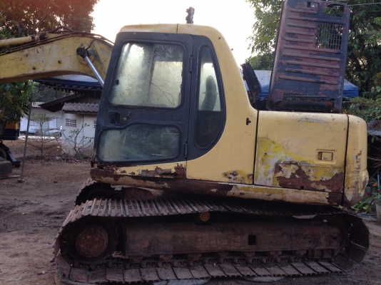 รถแบ็คโฮ KOMATSU 120 - 6 ตามสภาพ