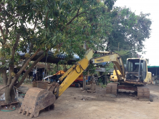 รถแบ็คโฮ KOMATSU 120 - 6 ตามสภาพ