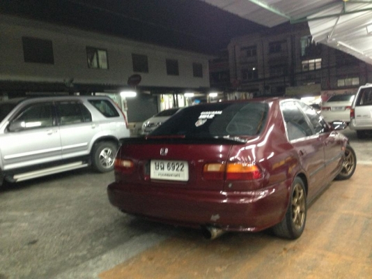 CIVIC ตัวท๊อบสวยๆเครื่องB16A V-tec ช่างล่างดี แม๊คสวย ภายในตัวนอก รถพร้อมซิ้งหาอยู่ไม่ผิดหวังครับ