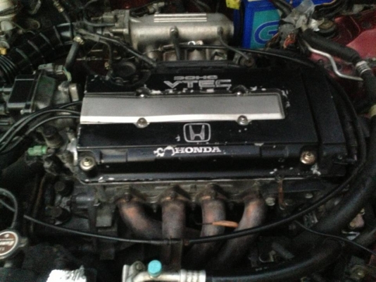 CIVIC ตัวท๊อบสวยๆเครื่องB16A V-tec ช่างล่างดี แม๊คสวย ภายในตัวนอก รถพร้อมซิ้งหาอยู่ไม่ผิดหวังครับ