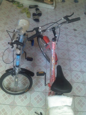 จักยานใหม่ๆเลย2คันได้ของขวัญมา