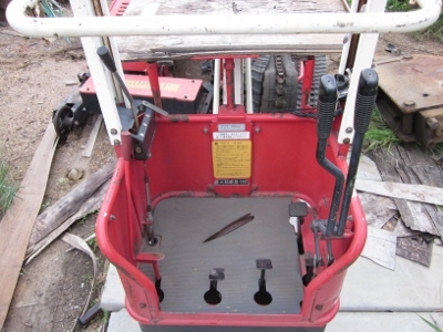 ขาย-รถกระเช้า (Sky master) KIORITZ: KCG350SH ตีนตะขาบ เครื่องยนต์เบนซิน มือสองเก่าญี่ปุ่น ทุกระบบพร้อมใช้งาน แทรค ขาย-รถกระเช้า (Sky master) KIORITZ: KCG350SH ตีนตะขาบ เครื่องยนต์เบนซิน มือสองเก่าญี่ปุ่น ทุกระบบพร้อมใช้งาน แทรค